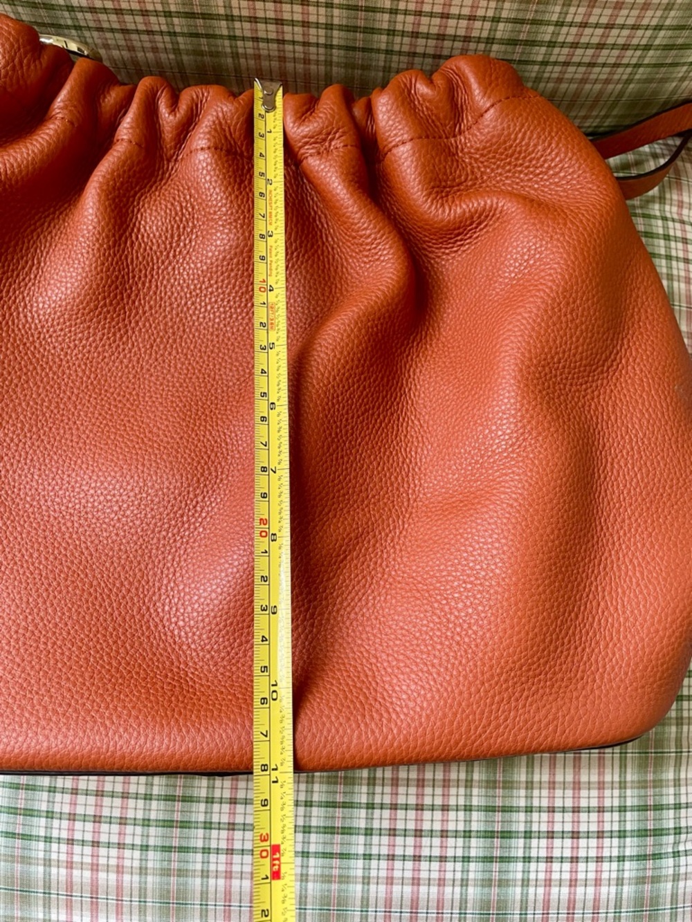 Vince Camuto Cognac/Burnt Orange Gathered Leather Shoulder Handbag - Picture 9 of 11